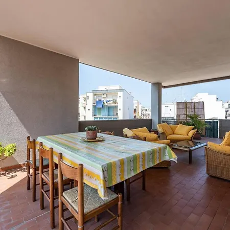 Apartamento Studio In With Wonderful City View Furnished Terrace And Wifi 900 M From The Beach Bari
