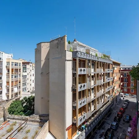 Studio In With Wonderful City View Furnished Terrace And Wifi 900 M From The Beach Apartamento