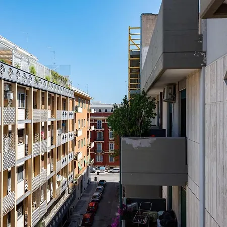 Studio In With Wonderful City View Furnished Terrace And Wifi 900 M From The Beach Apartment *